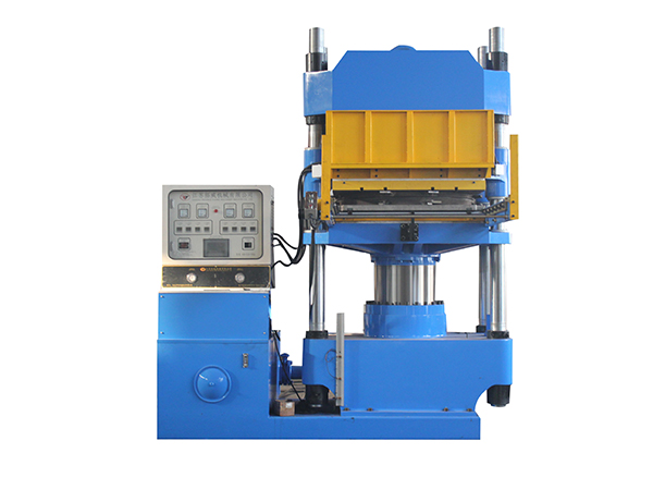 500T雙層開模（1300*1300mm）